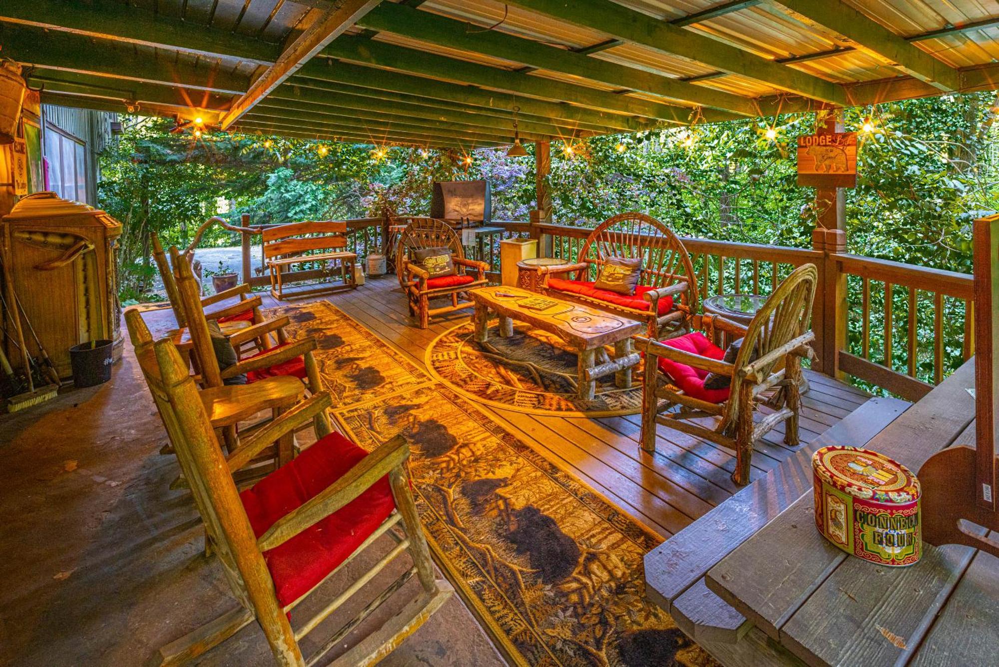 Bear Creek Lodge And Cabins In Helen Ga - Pet Friendly, River On Property, Walking Distance To Downtown Helen Exterior foto